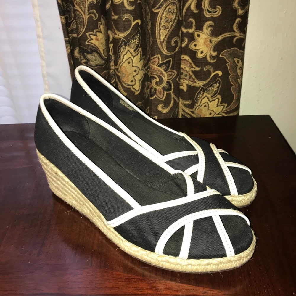NWOT NATURALIZER Shoes